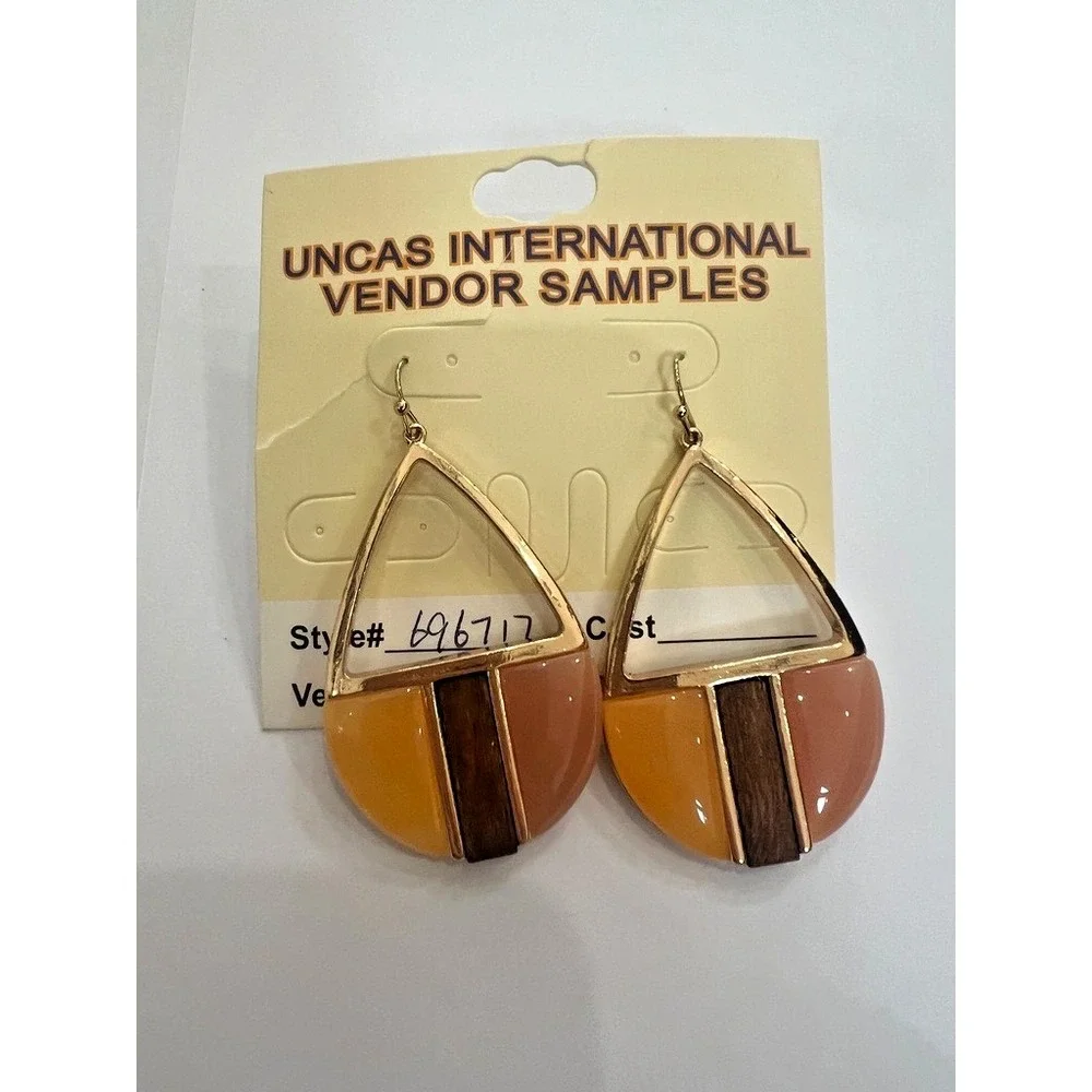 Uncas Int Gold Blush Wine Dangle Earrings Resin Wood Earth Tones Vendor Sample‎